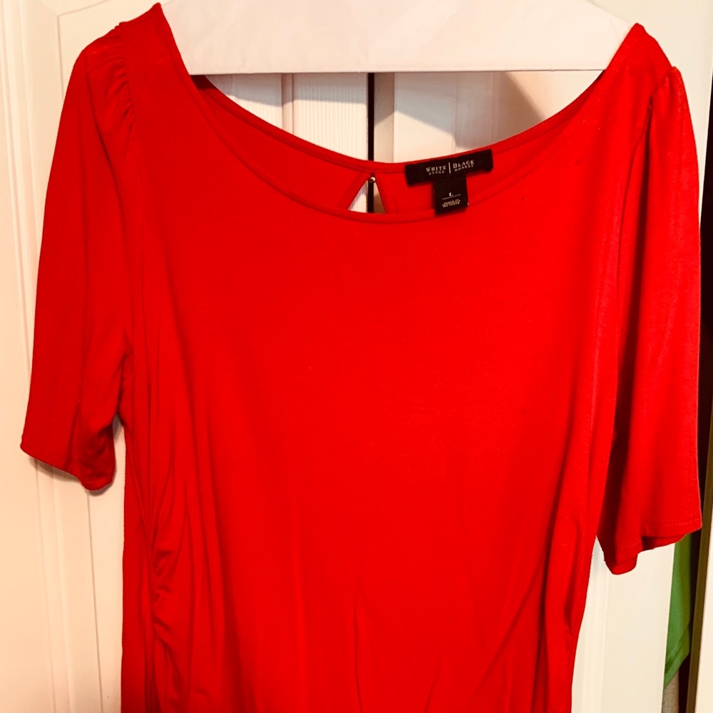 WHBM red top